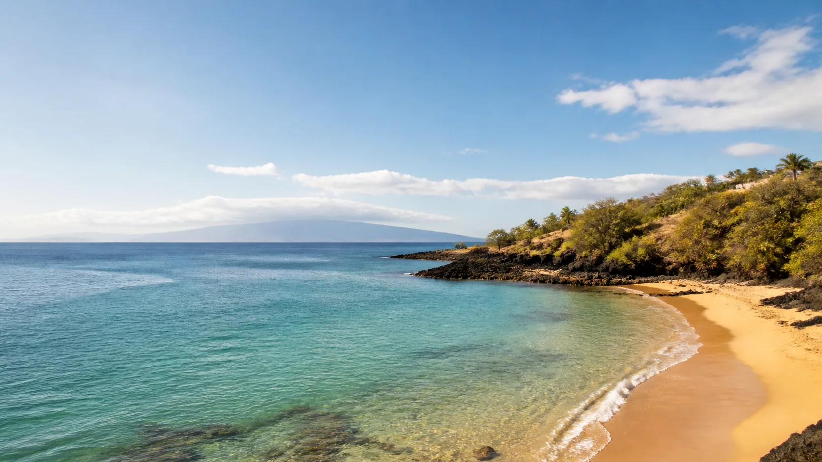 AI-generated illustration: Maui-inspired golden sand cove, lava point and blue Pacific horizon.