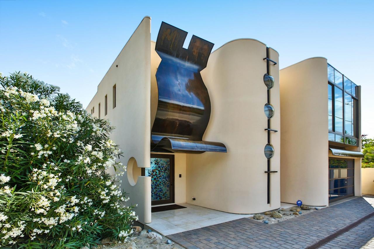 Villa Dolphin Malibu