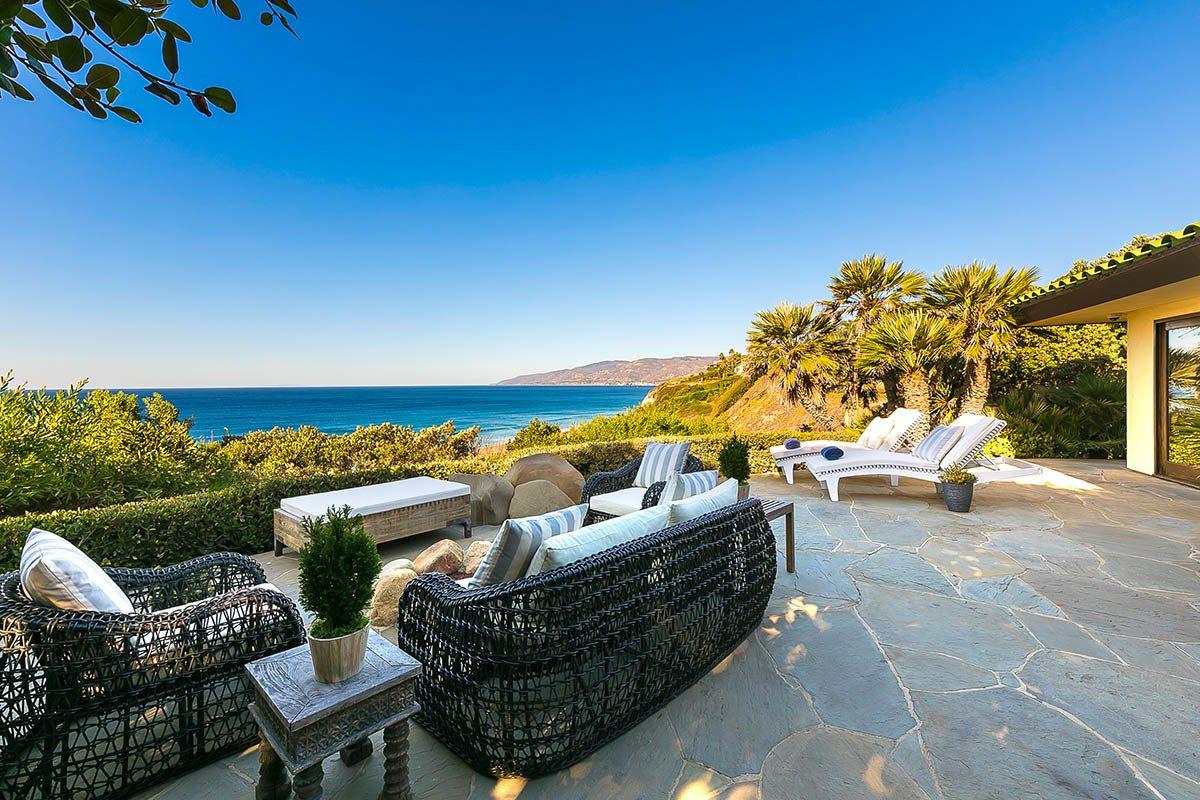 Birdview Beachfront Villa