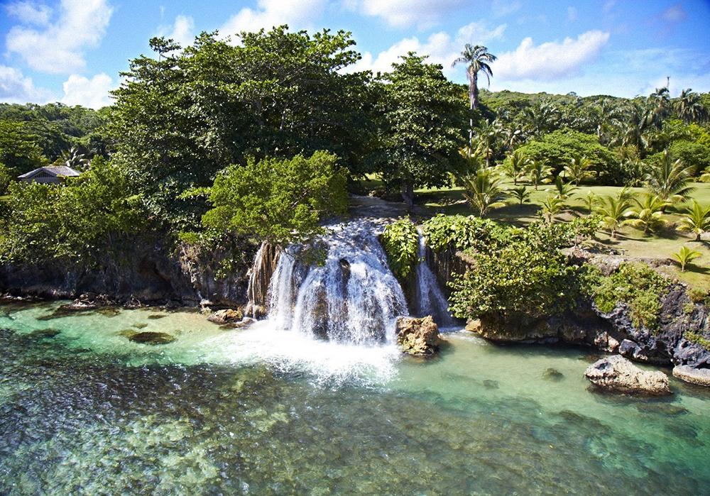 Rio Chico on the Beach Villa Luxe