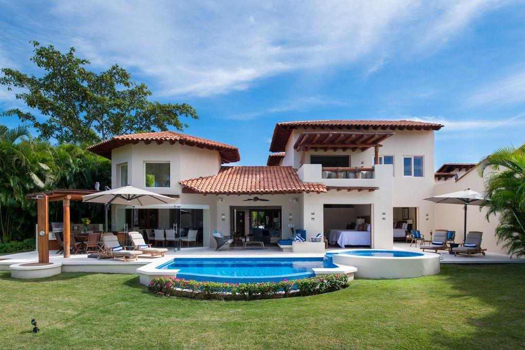 Four Bedroom Las Palmas