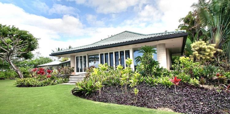 Anini Beachfront Home