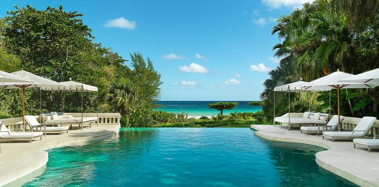 Roaring Pavilion & Spa on the Beach