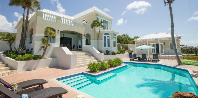 Three Cays Villa