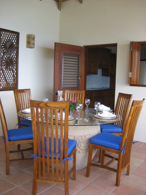 Alfresco photo 7