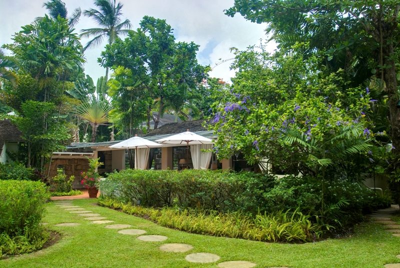 Landmark House and Cottage, Sandy Lane Beach photo 1