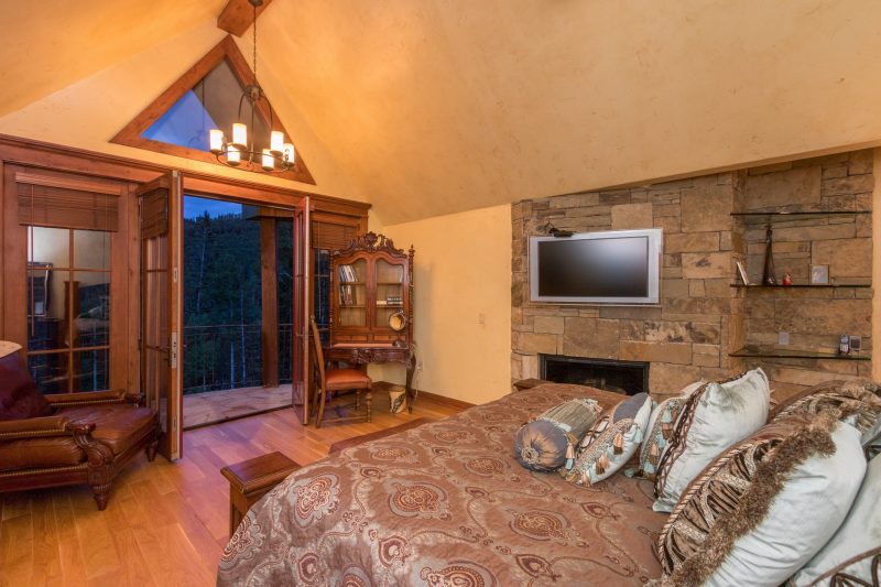 Stonegate Chalet photo 12