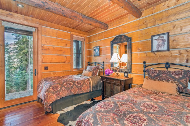 Mountain Creek Lodge photo 11