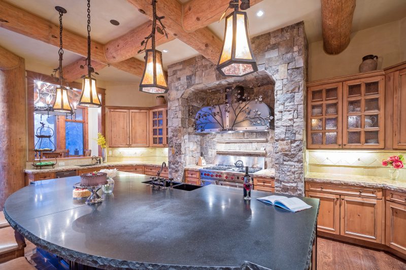 Autumn Ridge photo 16