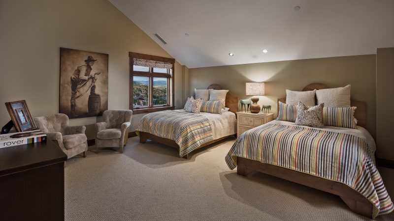 Summit Peak Penthouse photo 11