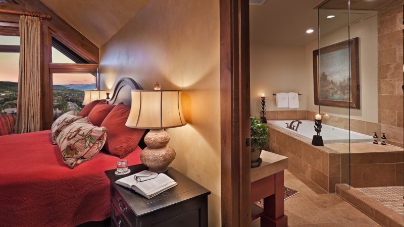 Diamond Peak Penthouse photo 9