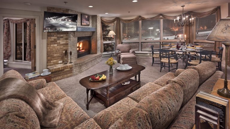Chateau Chamonix - Epernay in Steamboat Springs, Colorado