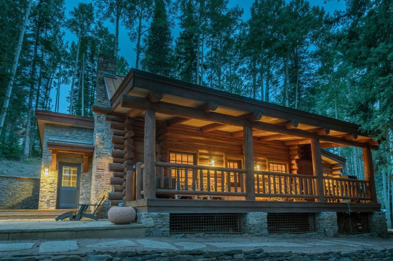 Yellow Brick Cabin photo 2
