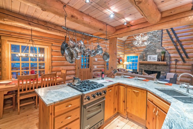 Yellow Brick Cabin photo 9
