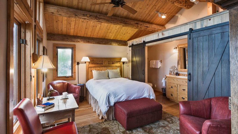 Mountain High Chalet photo 16