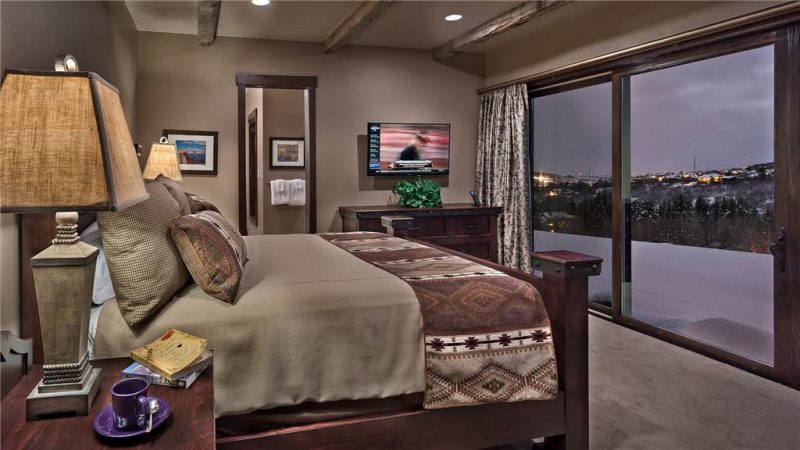 Graystone Lodge photo 9