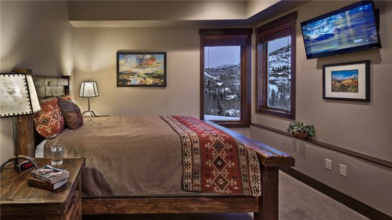 Graystone Lodge photo 12