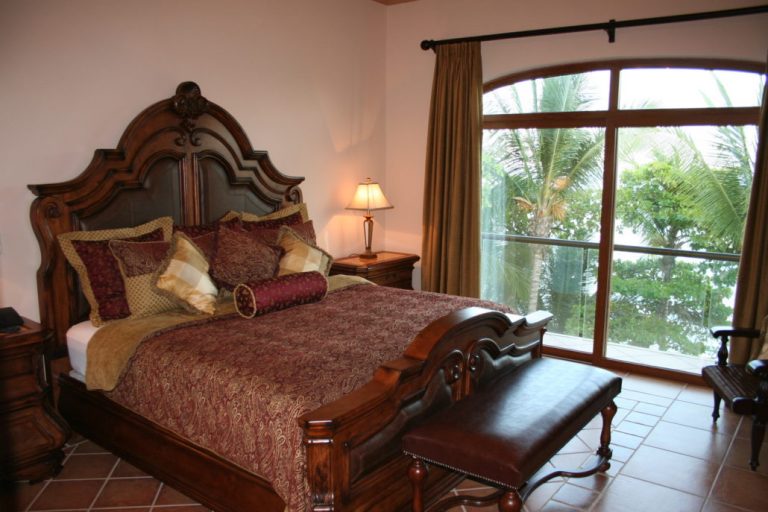 Palacio Tropical in Tango Mar