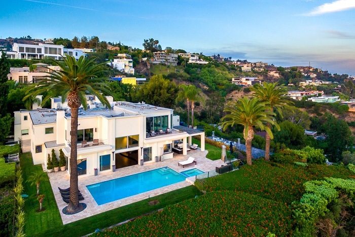 Mockingbird Estate photo 2