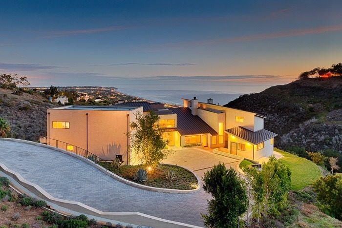 Malibu Beach View Villa in Malibu, California