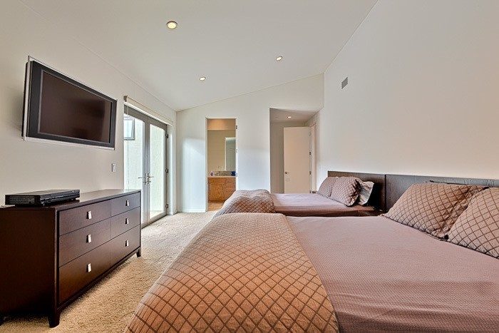 Malibu Beach View Villa photo 23