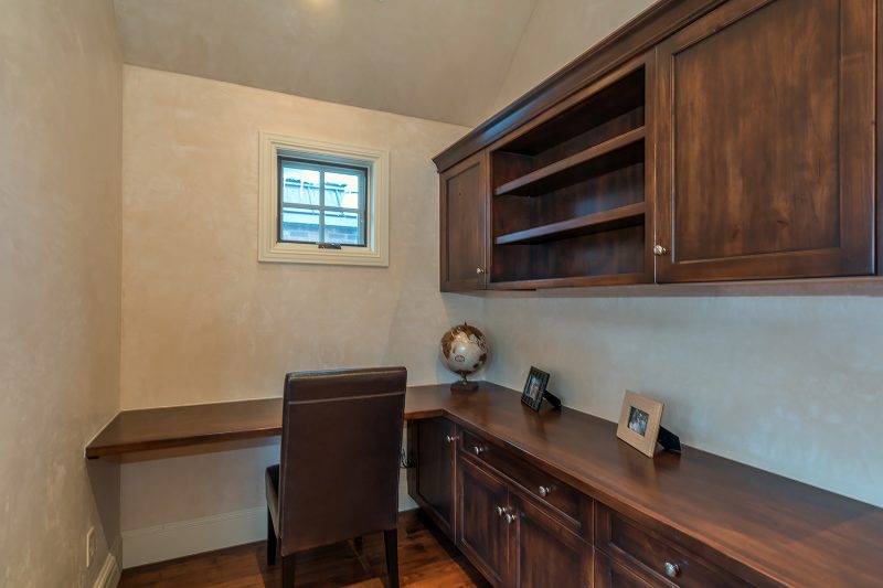 Haven on South Oak photo 8