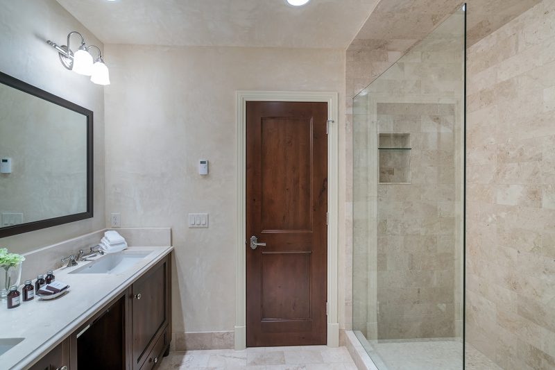 Haven on South Oak photo 19