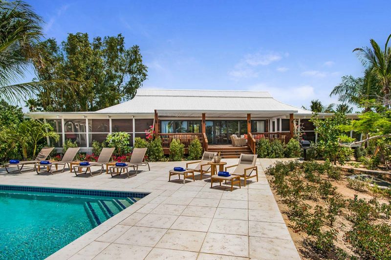Beach House photo 3