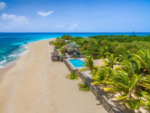 Blue Beach in Terres Basses, St. Martin