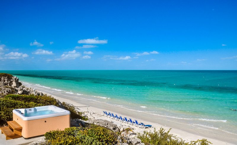 Three Dolphins Turks and Caicos photo 4