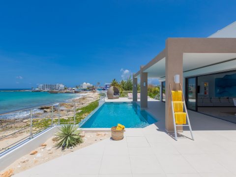 Villa Alma in Beach Hill, St. Martin
