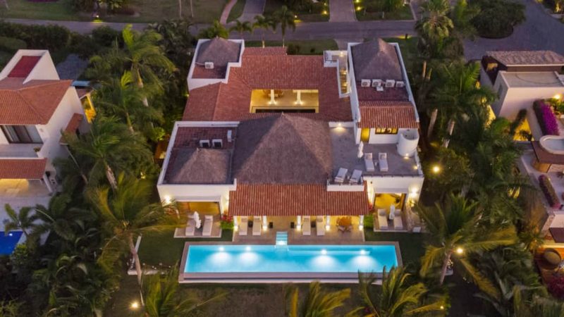 Lagos 5 Bedroom Villa photo 9