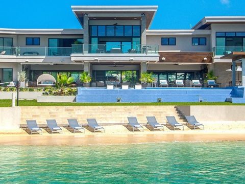 Happy Hour in Discovery Bay, Jamaica