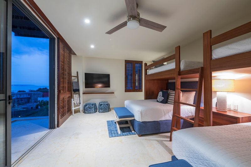 Condo Valencia photo 16