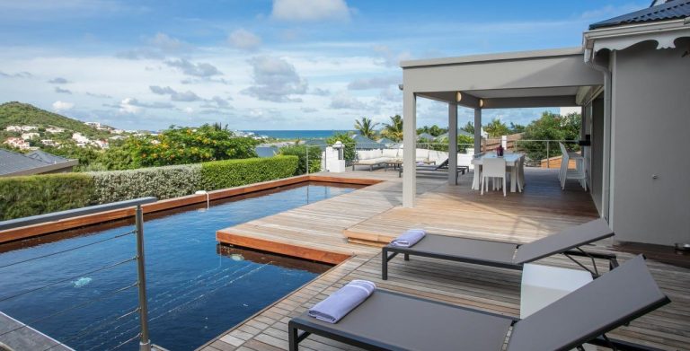 Villa Z'Abricot in Orient Bay, St. Martin
