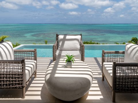 Beach Enclave North Shore (4 Bed Beachfront) in Babalua Beach, Turks and Caicos