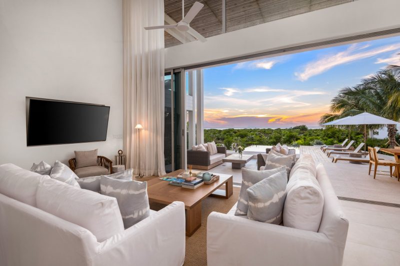 Beach Enclave Grace Bay (4 Bed Ocean View) photo 7
