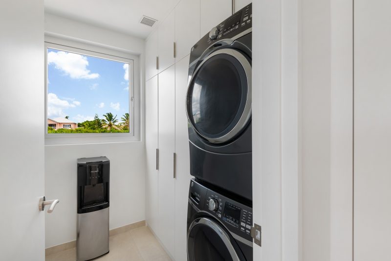 Beach Enclave Grace Bay (4 Bed Ocean View) photo 17