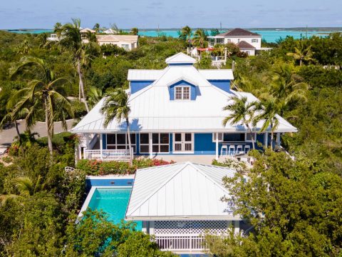 Etoile de Mer Turks & Caicos in Chalk Sound, Turks and Caicos