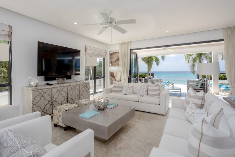 Dolphin Beach House photo 28
