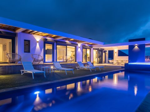Ocean's One in Orient Bay, St. Martin
