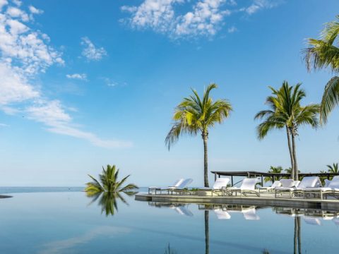 The Best of Both Worlds: Luxury Villas with Resort Amenities at Villa Luxe