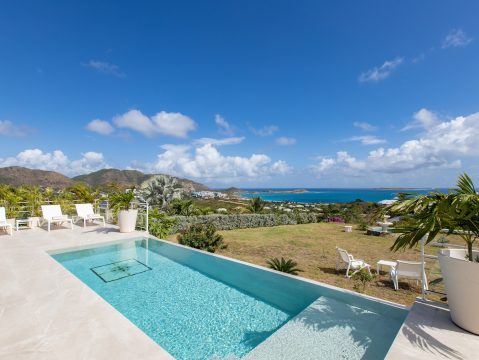 Villa Fleurs De Lys in Orient Bay, St. Martin