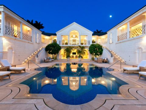 Why we opt for a villa over hotels every time!