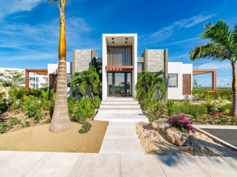Solara: A Private Turks and Caicos Beachfront Escape