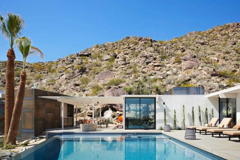 On The Rocks photo 2