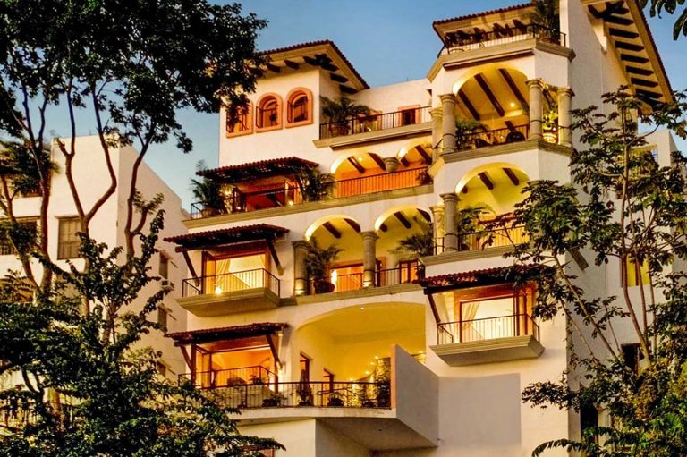 Casa Dos Cisnes in Old Town, Puerto Vallarta