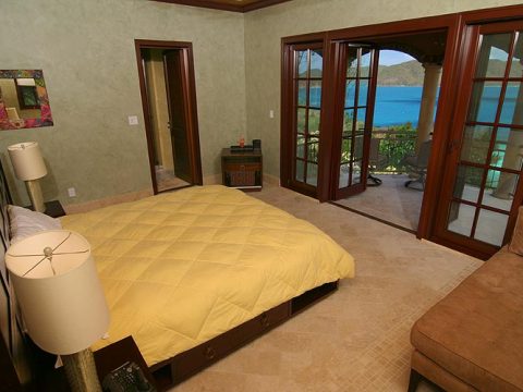 Cinnamon Breeze in Peter Bay, St. John